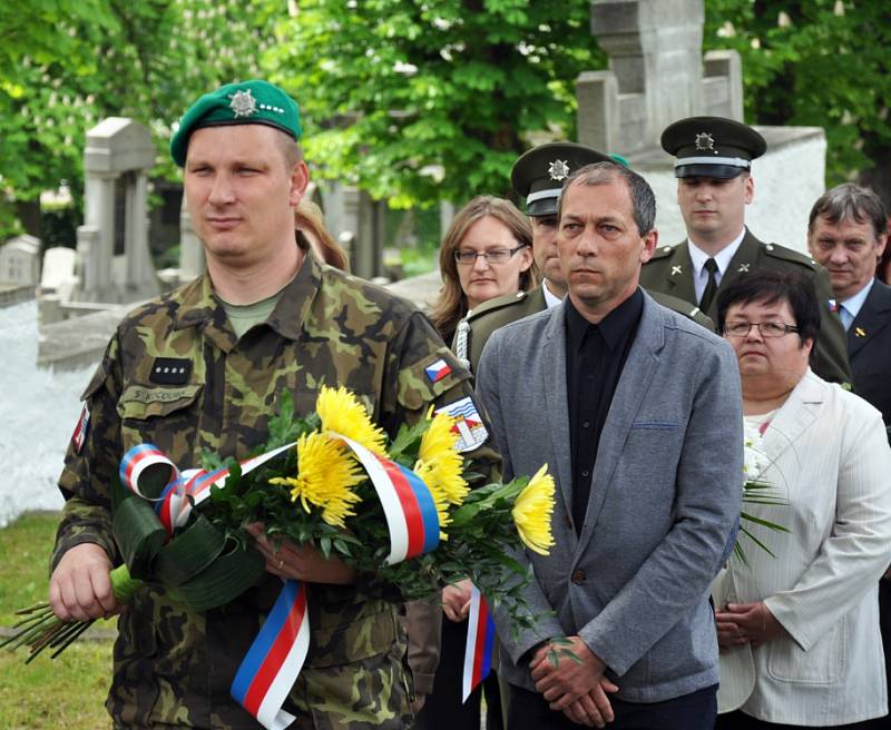 V Bystřanech uctili památku padlých francouzských vojáků 