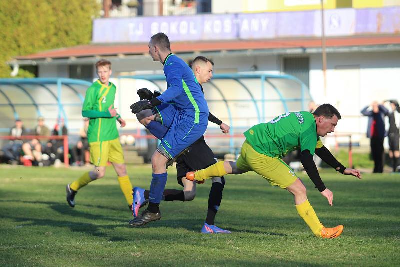 Okresní přebor: Košťany - Horní Jiřetín B (v zeleném)