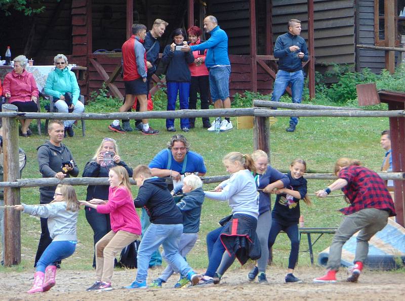 Příznivci westernového ježdění si přišli na své v sobotu v Přítkově na Ranči Severní hvězda.