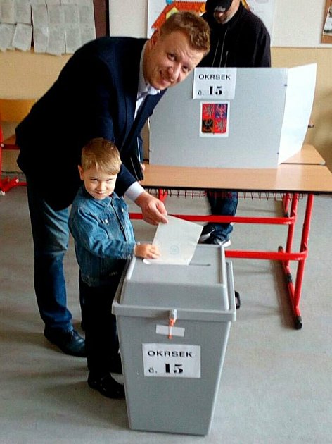 Náměstek teplického primátora Hynek Hanza u voleb. 