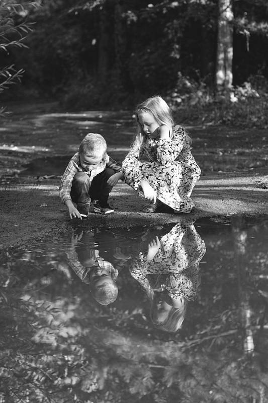 Ze soukromého archivu rodinného fotografa Roberta Zauera z Teplic, fotky z edice Fotím vaše štěstí.