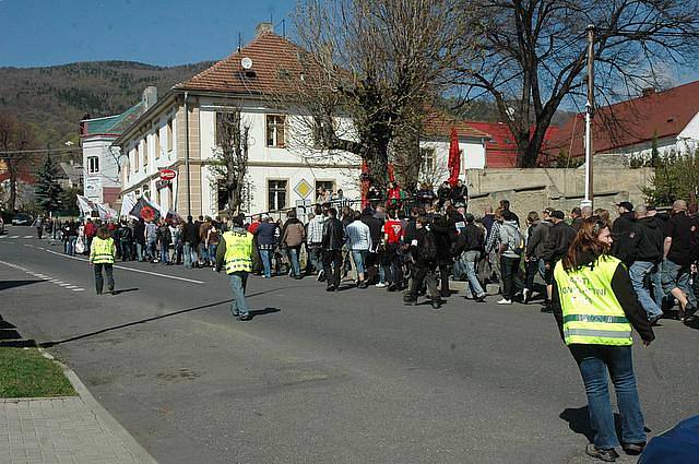 Pochod DSSS v Krupce, 9. dubna 2011