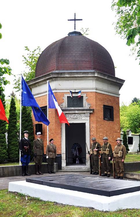 V Bystřanech uctili památku padlých francouzských vojáků 