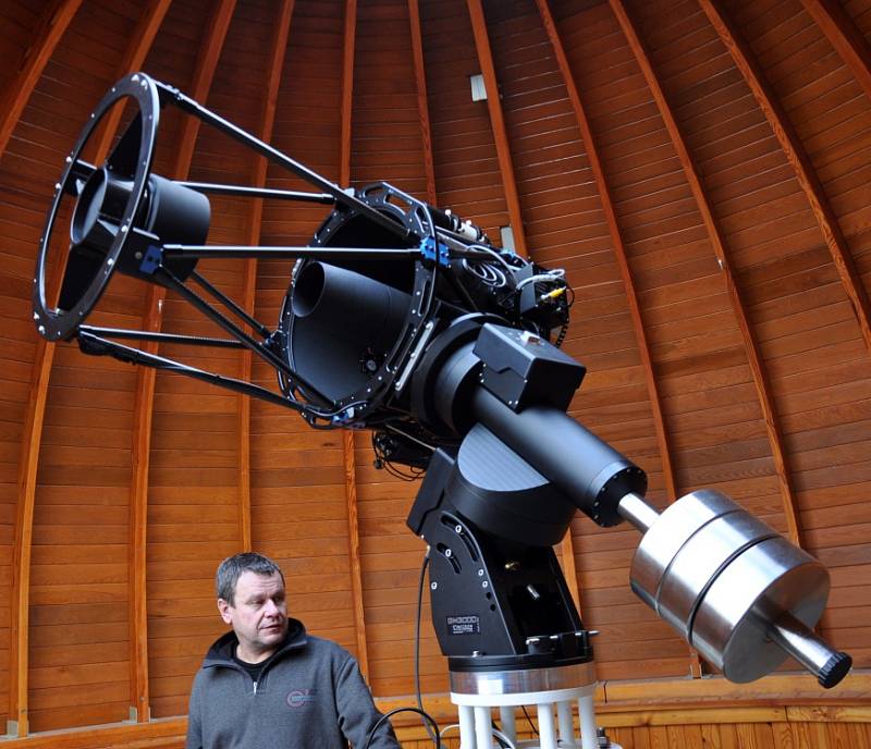 Teplická hvězdárna má nový dalekohled