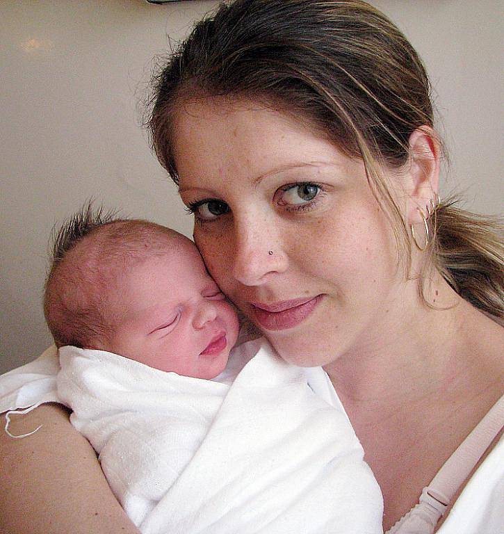 Mamince Markétě Opolské ze Střelné se 25. února v 5.50 hodin v teplické porodnici narodila dcera Markéta Opolská. Měřila 48 cm a vážila 3,0 kg.