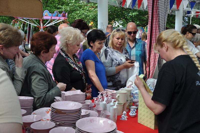 Velké porcelánové trhy v Teplicích 