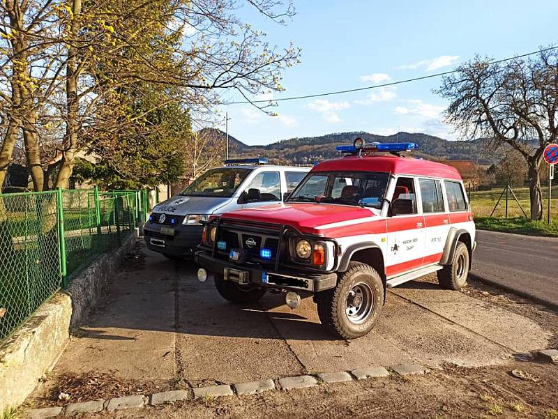 Hasiči Žalana zasahovali u dopravní nehody před školou