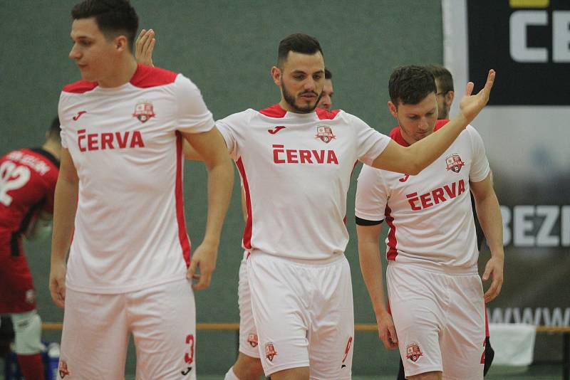 Teplický Svarog (v bílém) porazil doma Helas Brno 4:2