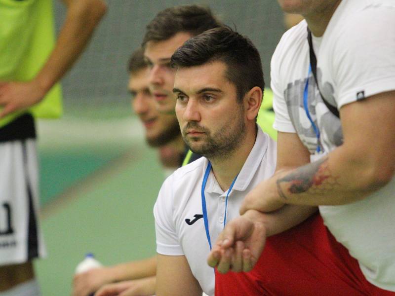 Svarog Teplice - Ocel Třinec 9:0