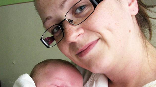 Mamince  Haně Valachové z Teplic se 25.. května ve 21.58  hod. v teplické porodnici narodila dcera Anna Valachová. Měřila  50 cm a vážila 3,50 kg.
