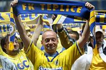 Po šesti letech se fotbalisté Teplic a jejich fanouškové dočkali velkých oslav. Po vítězství teplických fotbalistů se Slováckem (27. 5. 2009) přivezli pohár vítězové ukázat na teplický stadion Na Stínadlech. Oslavy ukončil ohňostroj.