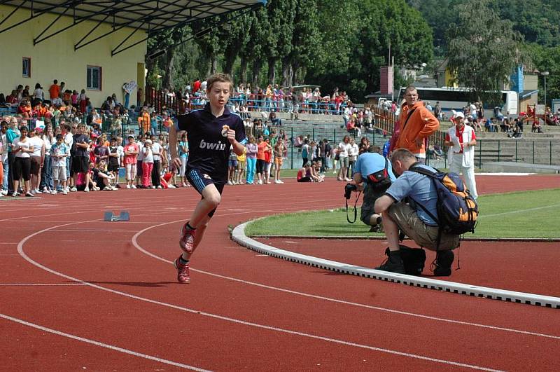 Sportovní školní hry obsadily stadion v Krupce