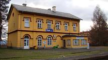 Ze železniční stanice Osek město směrem na Moldavu vlaky až do odvolání nejezdí.