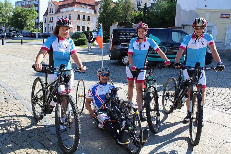 Baterie do koše nepatří, chce lidem připomenout Recyklojízda.