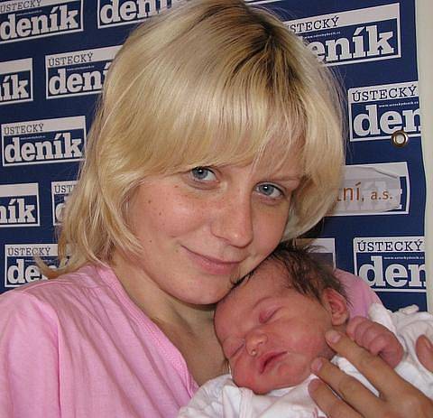 Lence Kaslové z Krupky se v ústecké porodnici 29. 9. ve 22.45 hod. narodila dcera Anna Kasslová. Měřila 49 cm a vážila 3,4 kg.