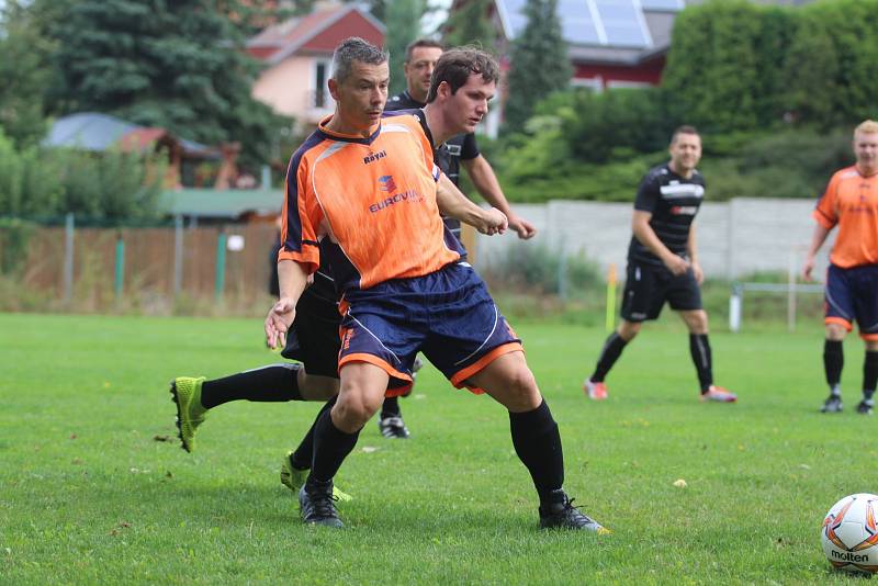 Kladruby (v oranžovém) - Oldřichov B