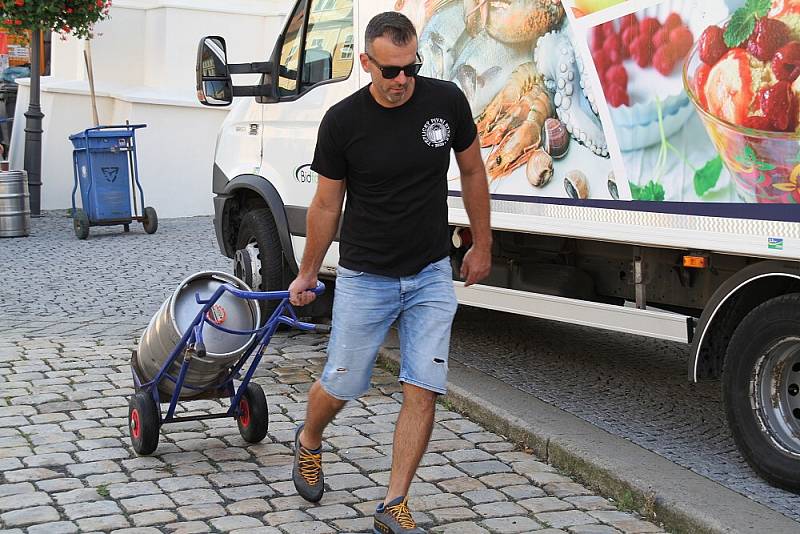 Festival Pivní rynek na Zámeckém náměstí v Teplicích