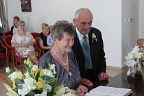 Figediovi z Krupky oslavili 65 let manželství.