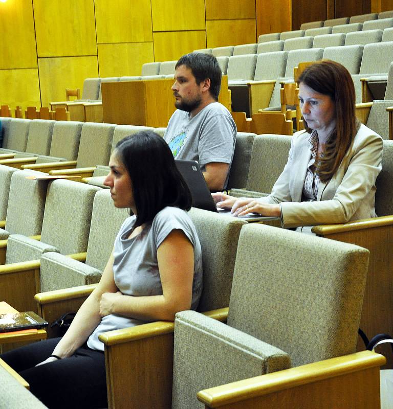 Edukační seminář pro mírně pokročilé pacienty s roztroušenou sklerózou.