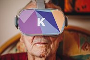 Projekt Kaleido přináší do domovů pro seniory možnost cestovat pomocí virtuální reality. Ilustrační foto.