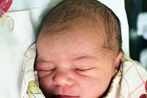 Kristýna Backertová se narodila Lence Backertové z Novosedlic 12. dubna 2022  v 22,41 hodin v teplické porodnici. Měřila 52 cm a vážila 3,70 kg.