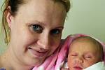 Mamince Zuzaně Belákové z Teplic se 12. dubna ve 2.20 hod. v teplické porodnici narodila dcera Karolína Beláková. Měřila 50 cm a vážila 2,85 kg.
