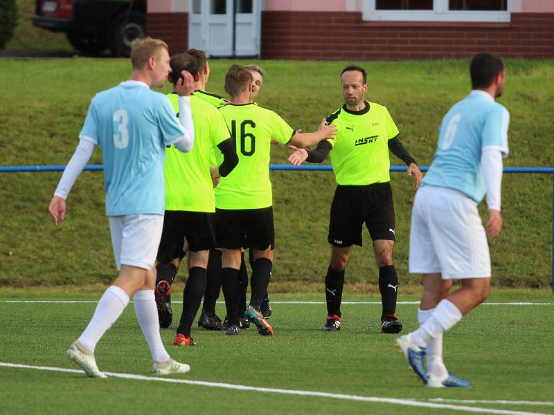 Srbice (v modrém) porazily Brnou 4:3