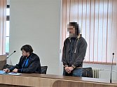 Učitele soudí za pohlavní zneužívání studentek gymnázia v Bohosudově.