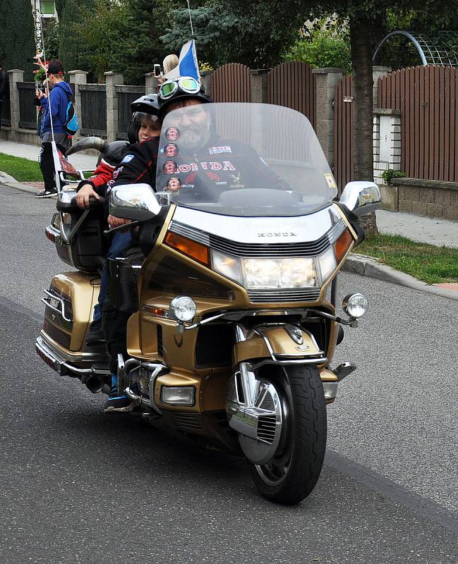 Loučení s motorkářskou sezonou pořádal Motorkářský klub Novosedlice.