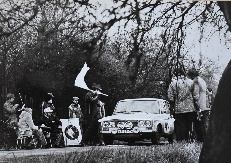 Záběry z dřívějších ročníků Rallye Sklo Union Teplice, která má ve svém archivu Zdeněk Traxler.