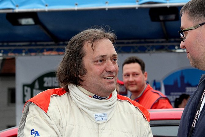 Domažlická rallylegenda Marcel Tuček závodí šestatřicátou sezonu. 