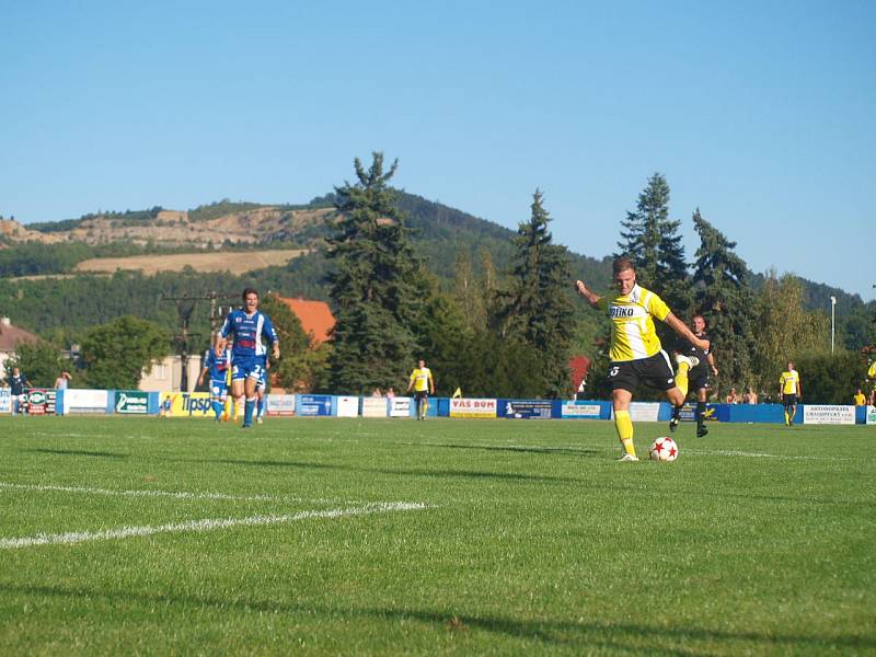 Z utkání fotbalistů Jiskry Domažlice s FK Králův Dvůr.