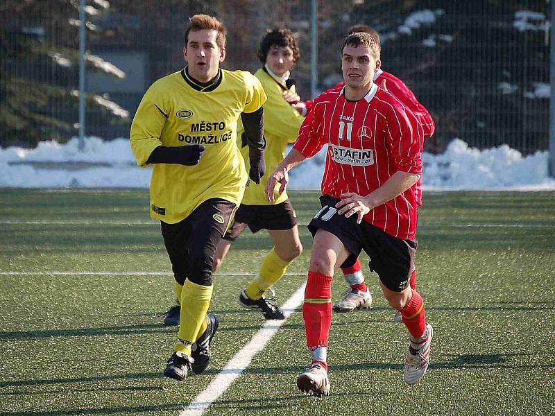 Z přípravného utkání Jiskry Domažlice s FK Holýšov.