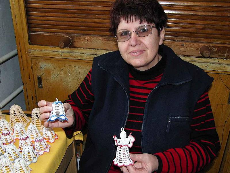 JANA BUFKOVÁ. Bývalá zdravotní sestra si do důchodu opatřila koníčka, ve kterém ji podporuje i manžel.
