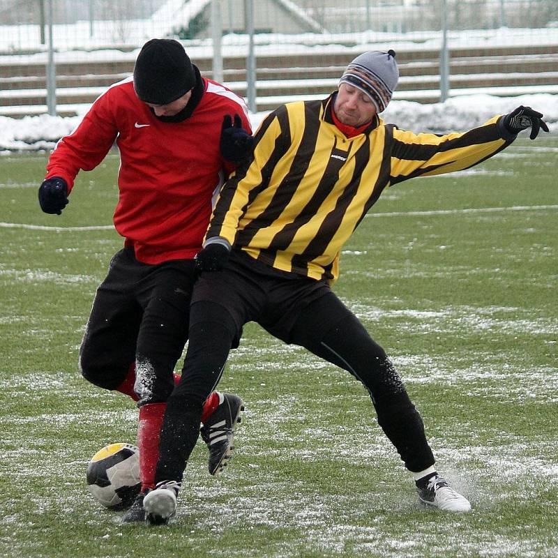 Z turnajového utkání fotbalistů Slavoje Koloveč B a FC Dynamo Horšovský Týn A.