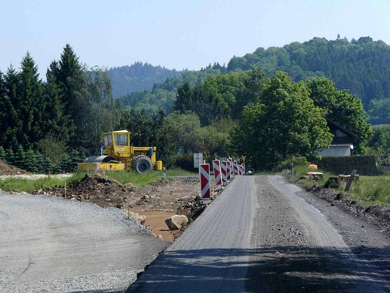 Sledovali jsme v regionu silnice a protestní jízdu zemědělců.