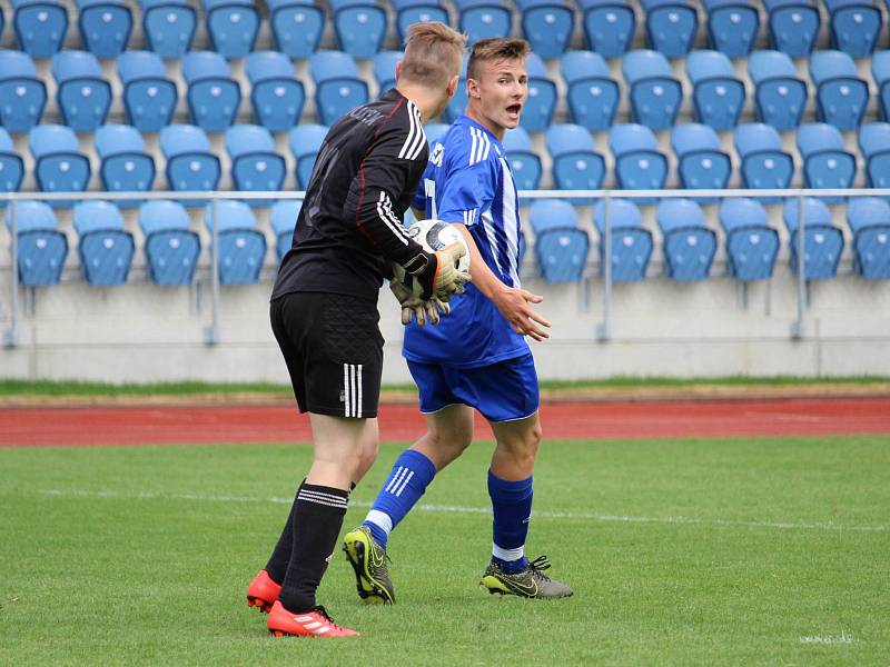 Dorostenecké derby v krajském přeboru. Jiskra Domažlice vs. FC Dynamo H. Týn.