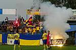 Nejen v Kolovči, ale i v divizním Benešově mají fotbalové fanoušky. Jejich choreo v derby s Vlašimí B byla povedená.
