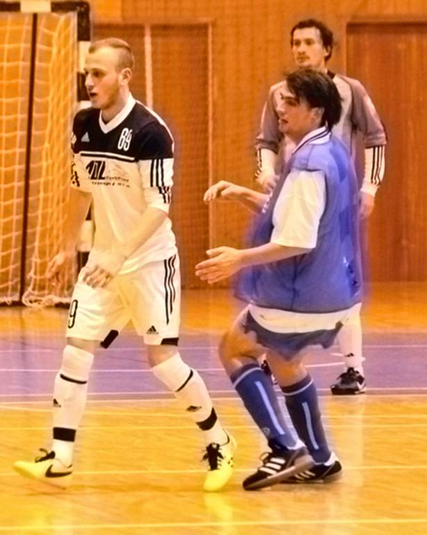 Z futsalového derby mezi Del Fuego FC Holýšov a SK Bomber Domažlice. 