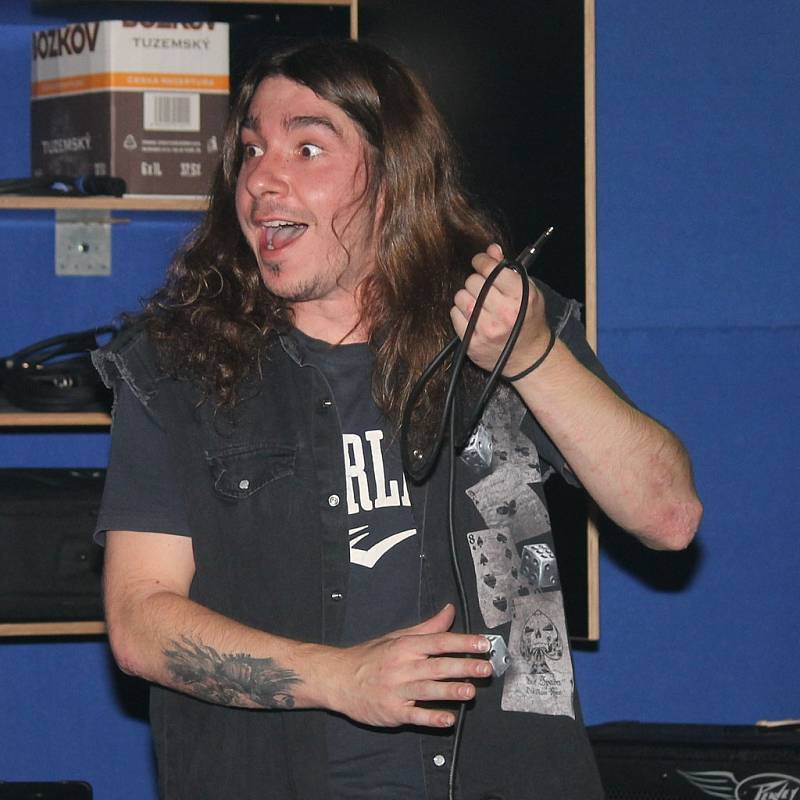 V domažlickém klubu Death Magnetic se křtilo debutové CD kdyňské kapely Abyss.