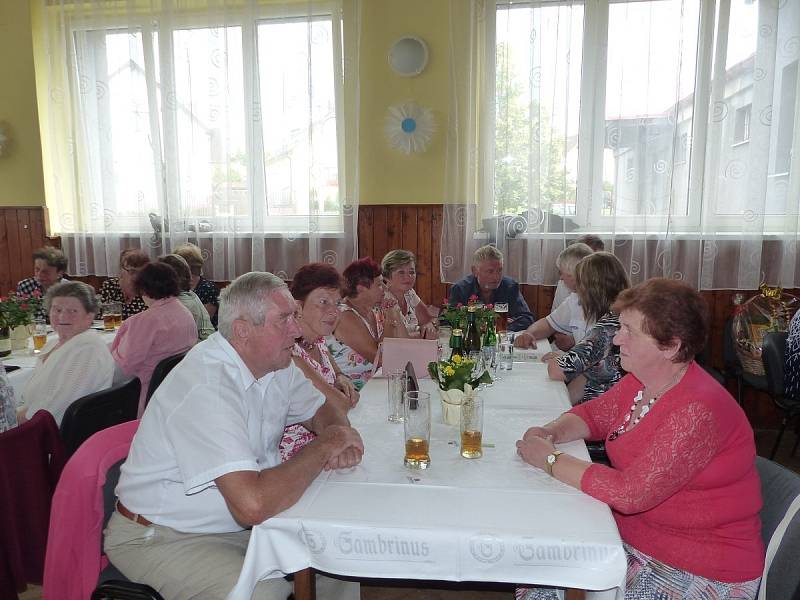 Výroční schůze zahrádkářů ve Starém Klíčově. Oslavili 50 let.