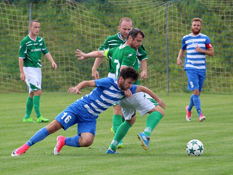 Z utkání fotbalistů Sokola Mrákov A se Svéradicemi.