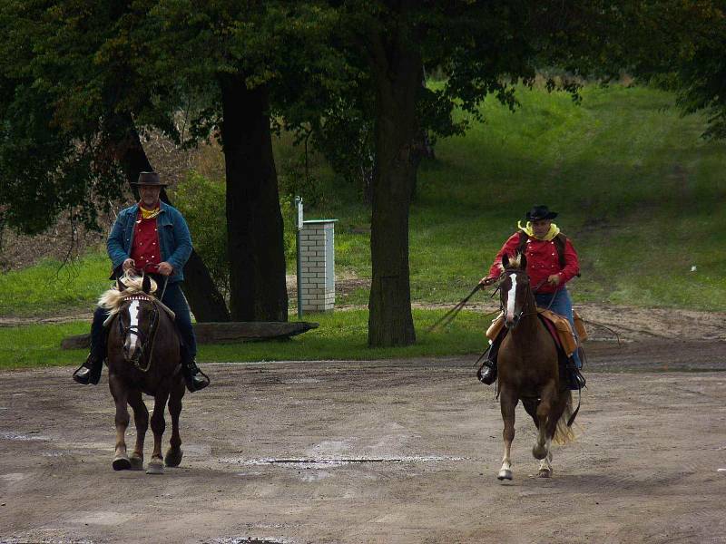 Jezdci z Domažlicka jeli jako Pony Express.