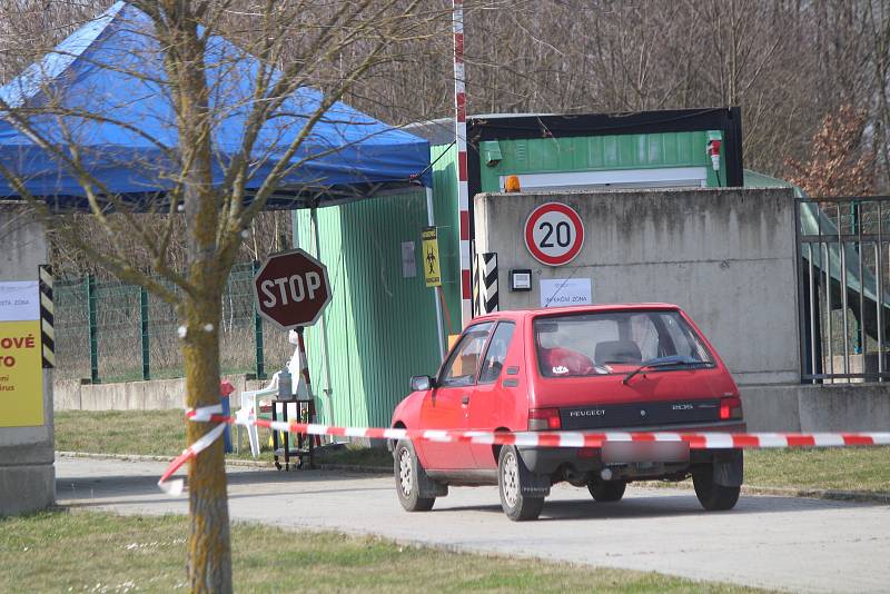 Otevření odběrného místa v Domažlicích.