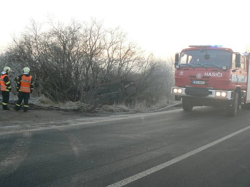 Nehoda u Mířkova.