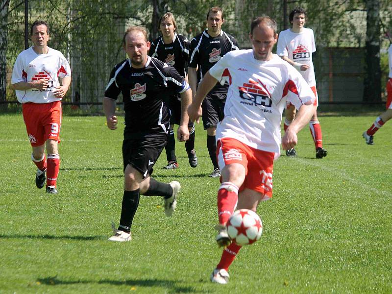 Z fotbalového utkání III. třídy Spartak Klenčí B vs. ZD Meclov B. 