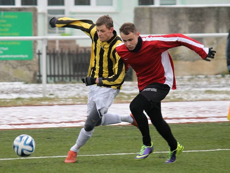 Z turnajového zápasu mezi fotbalisty FC Dynamo H. Týn A a FK Staňkov.