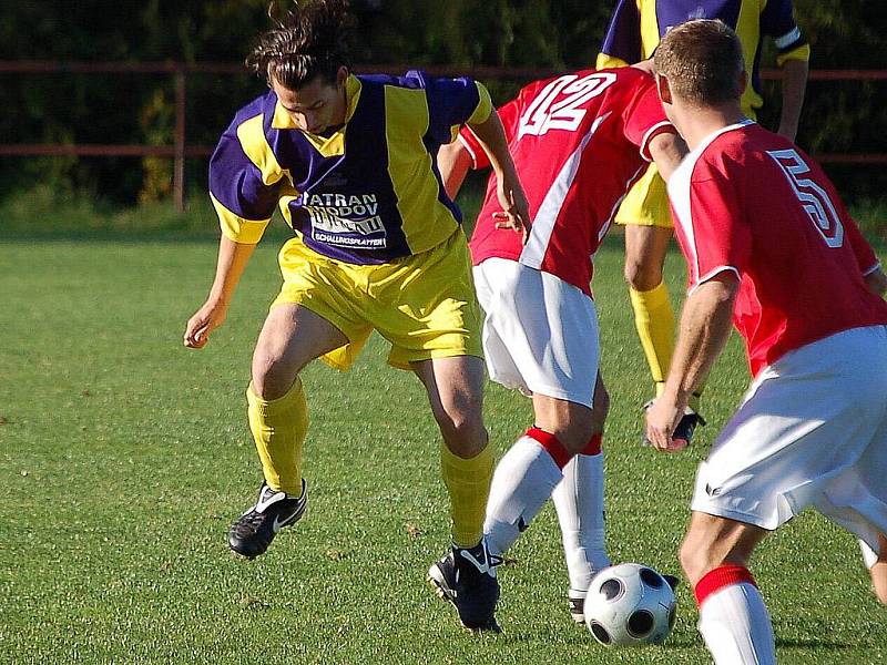 Z chodského derby mezi Tatranem Chodov a Spartakem Klenčí. 