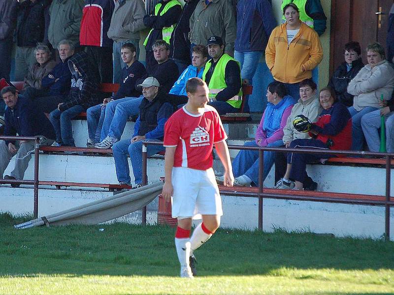 Z chodského derby mezi Tatranem Chodov a Spartakem Klenčí. 