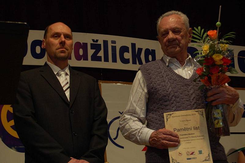 Ze slavnostního vyhlašování ankety Sportovec Domažlicka 2010 v Kolovči.